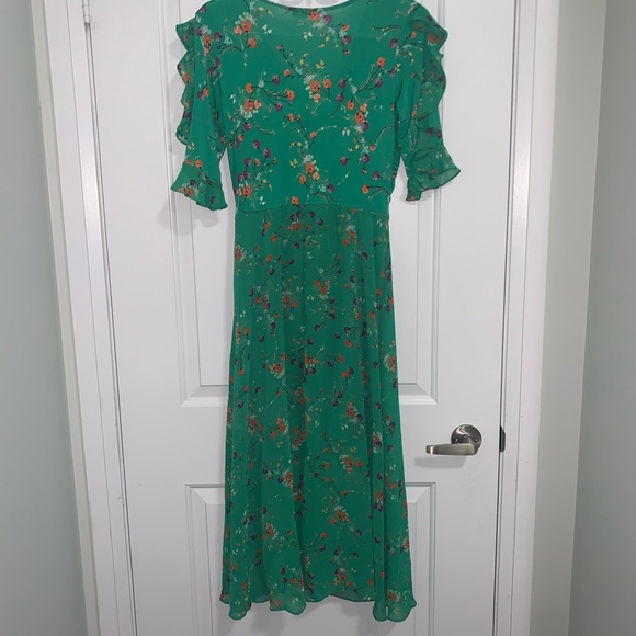 TFNC London green floral dress - Picture 3 of 3